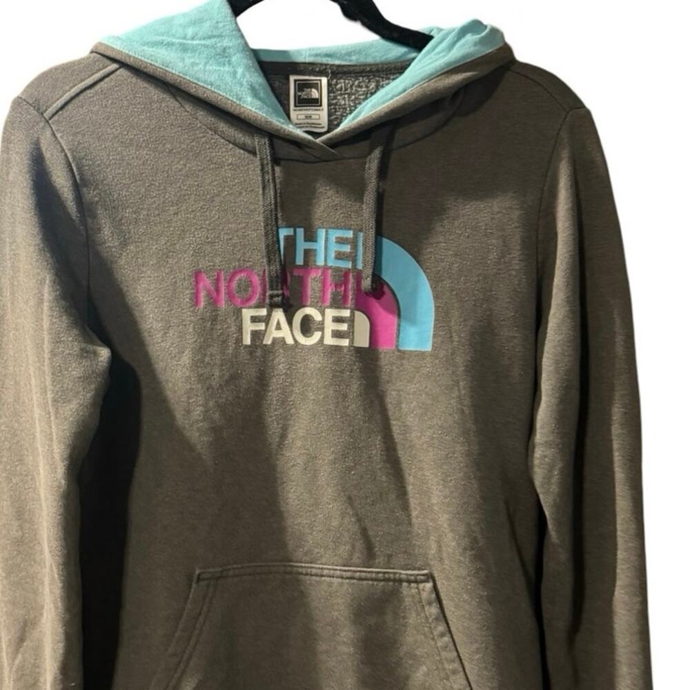 The North Face M Medium Women's hoodie jacket gray Purple logo pullover top - Picture 2 of 6